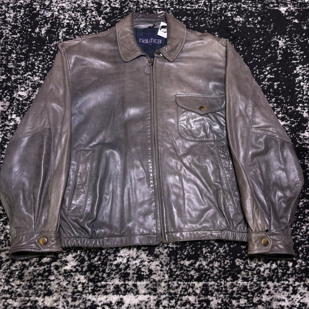 Vintage Nautica Mens Faded Grey Leather Bomber Jacket Plaid Lined Size 42
